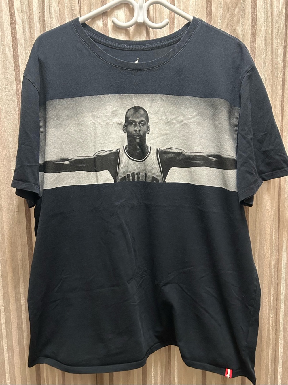 Men's Air Jordan Black Graphic Wraparound Classic T-Shirt, Size XXL